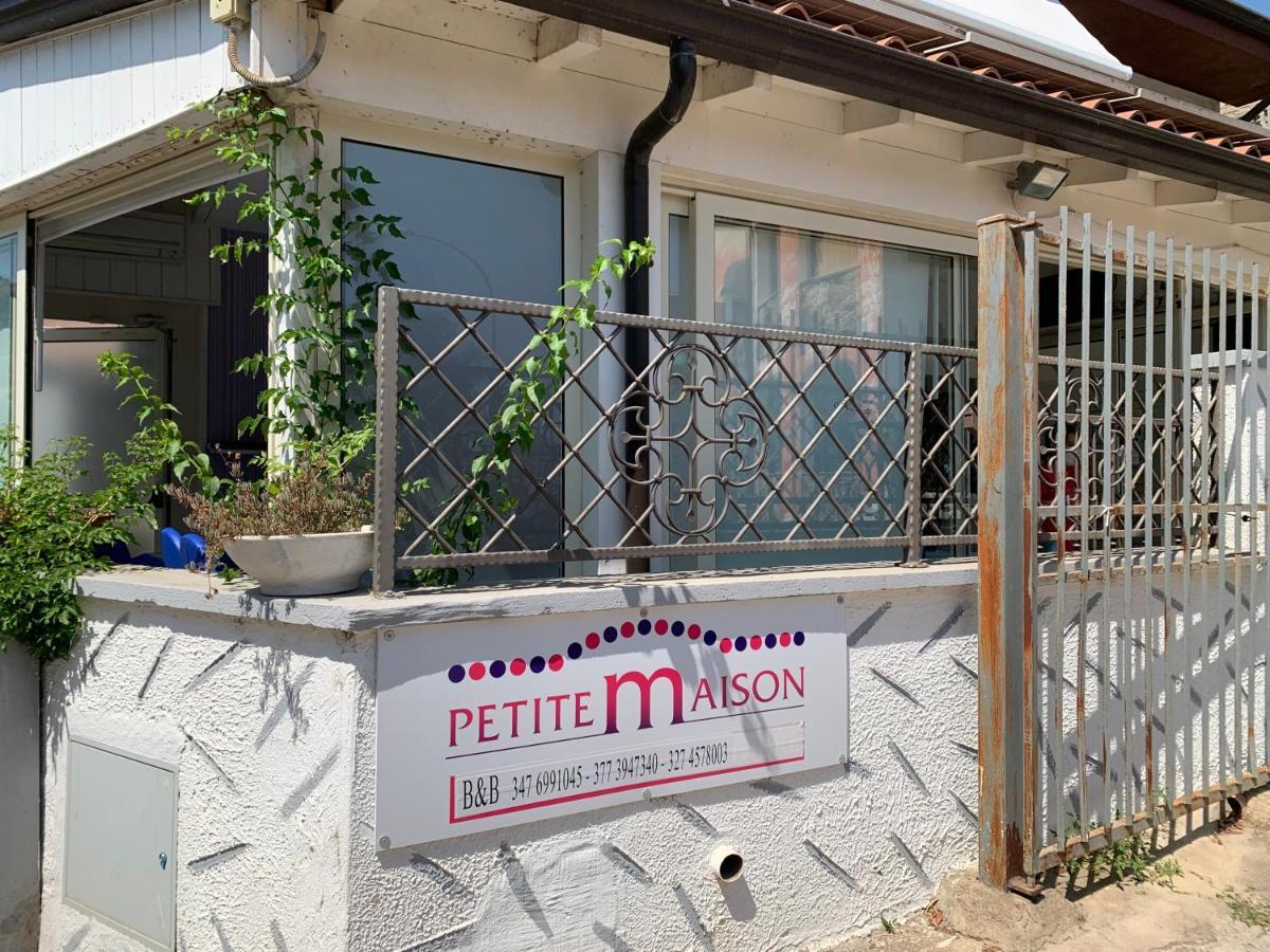 B&B Petite Maison Posada  Ngoại thất bức ảnh